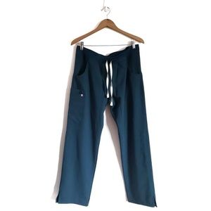 FIGS Kade Cargo Scrub Pants Size L